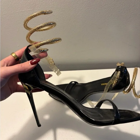 Black and Gold snake wrap stilettos - Picture 1 of 2